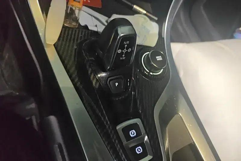 Lynk & Co 01 2017 2.0T AWD Pro Edition — миниатюра 12