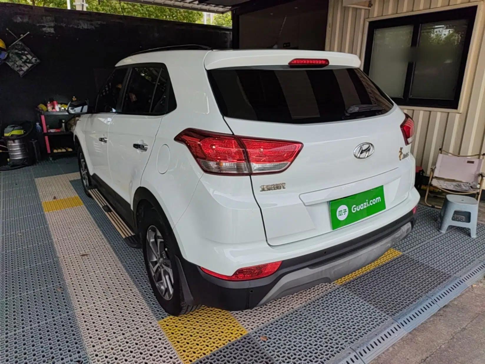 Hyundai ix25 2017 1.6L Automatic Smart Version — миниатюра 4