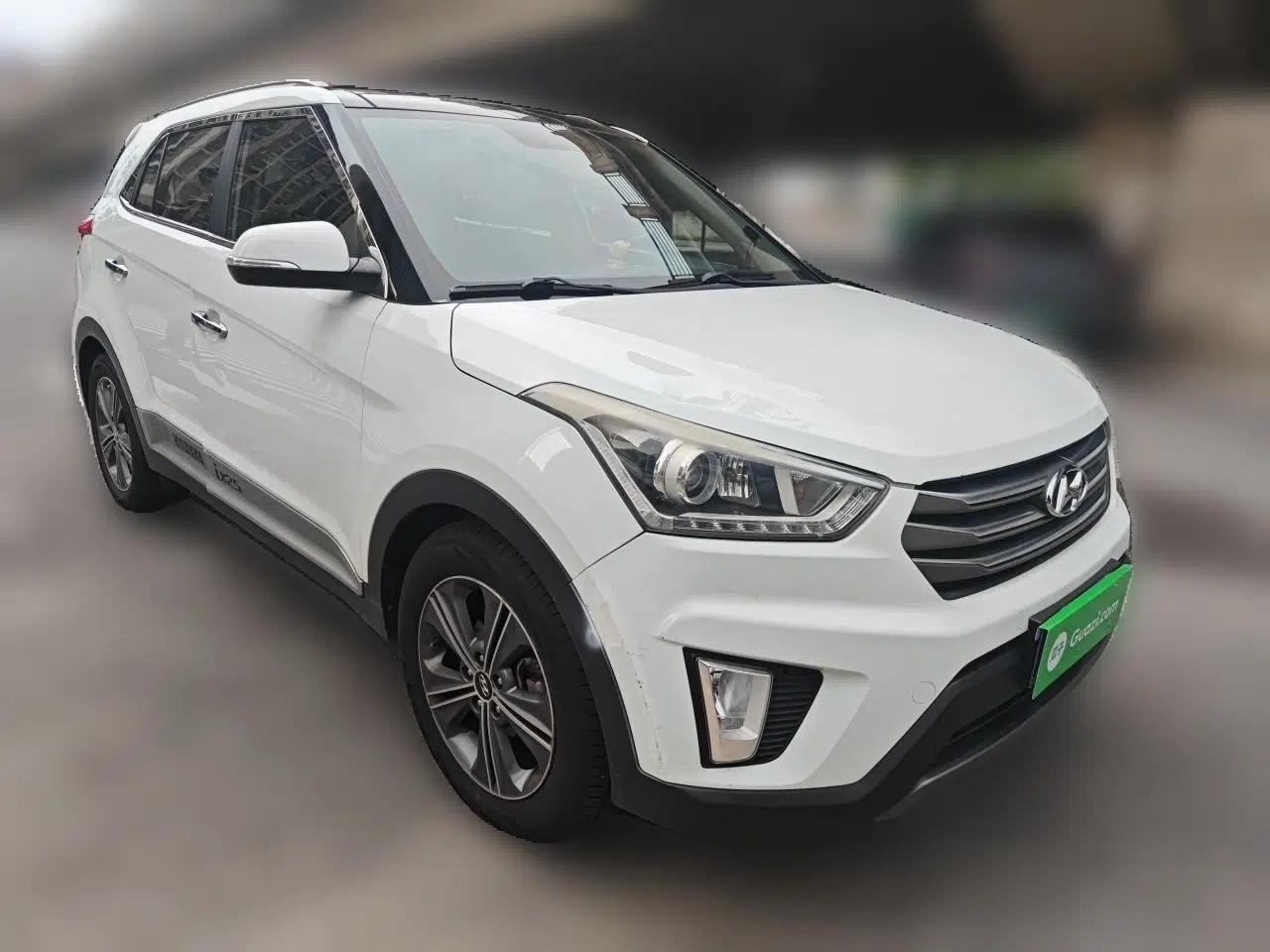 Hyundai ix25 2015 1.6L Automatic Two-Wheel-Drive Deluxe DLX Model — миниатюра 3