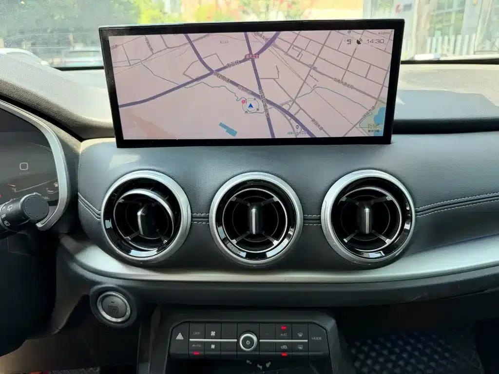 Weipai VV6 2021 2.0T 2WD Smart Protection+ — миниатюра 10
