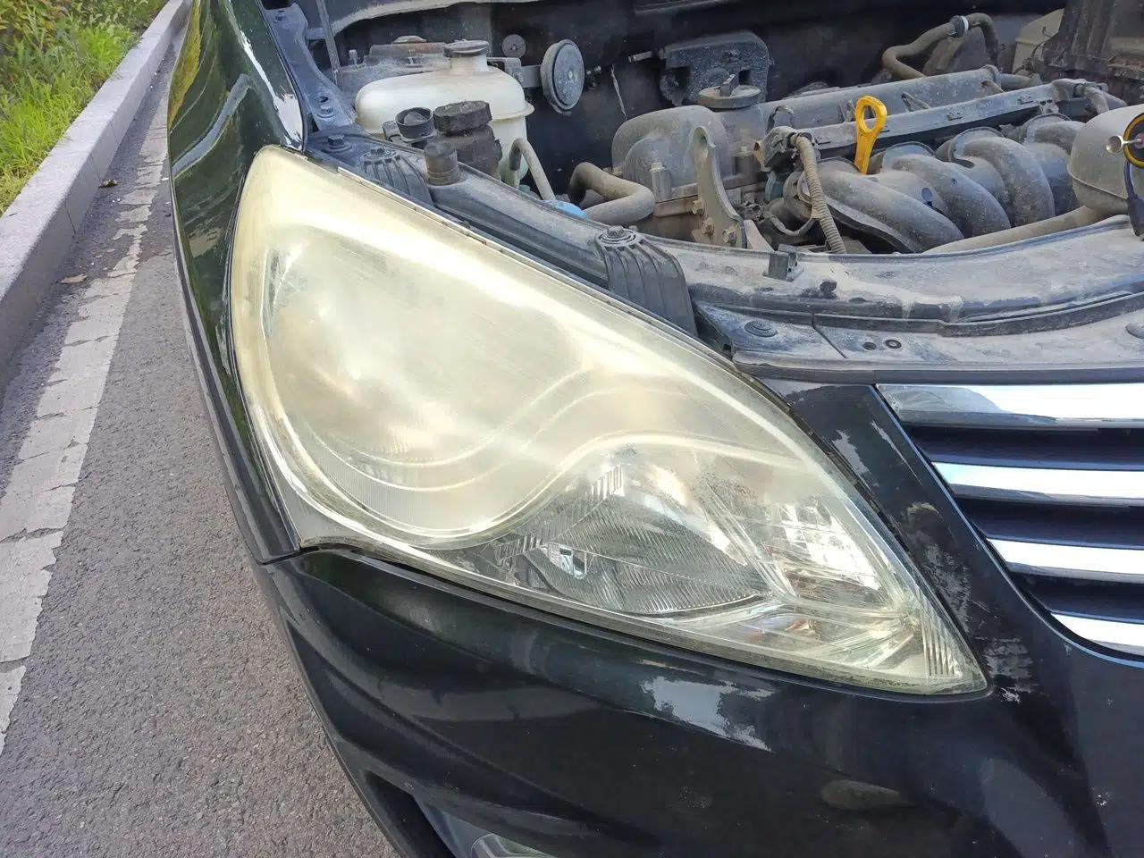 Hyundai Celesta 2011 1.6L Manual Comfort Edition — миниатюра 7