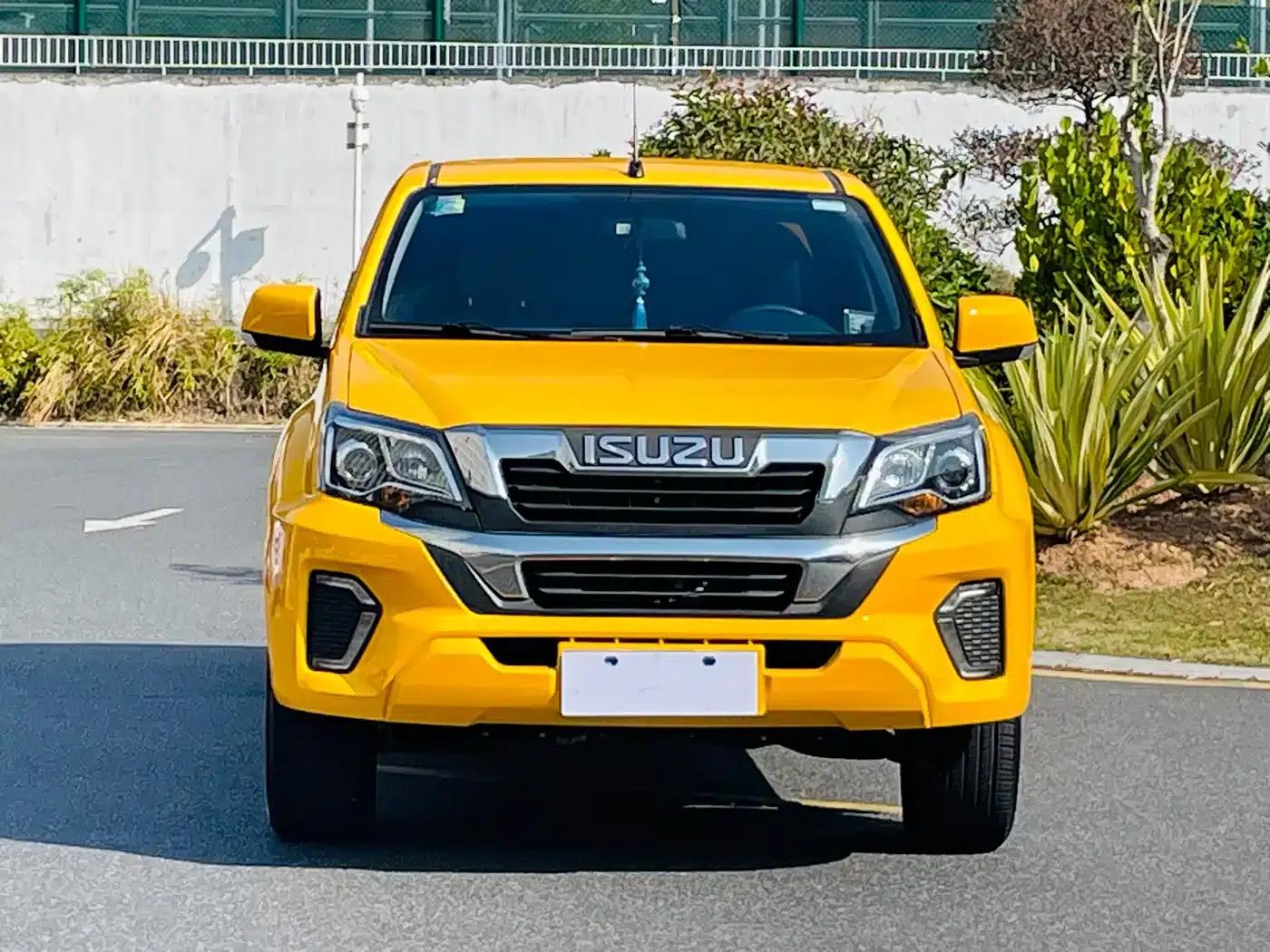 RE-MAX Ruimai 2023 2.5T Diesel Manual 4WD Chimai Edition Long Wheelbase — миниатюра 2