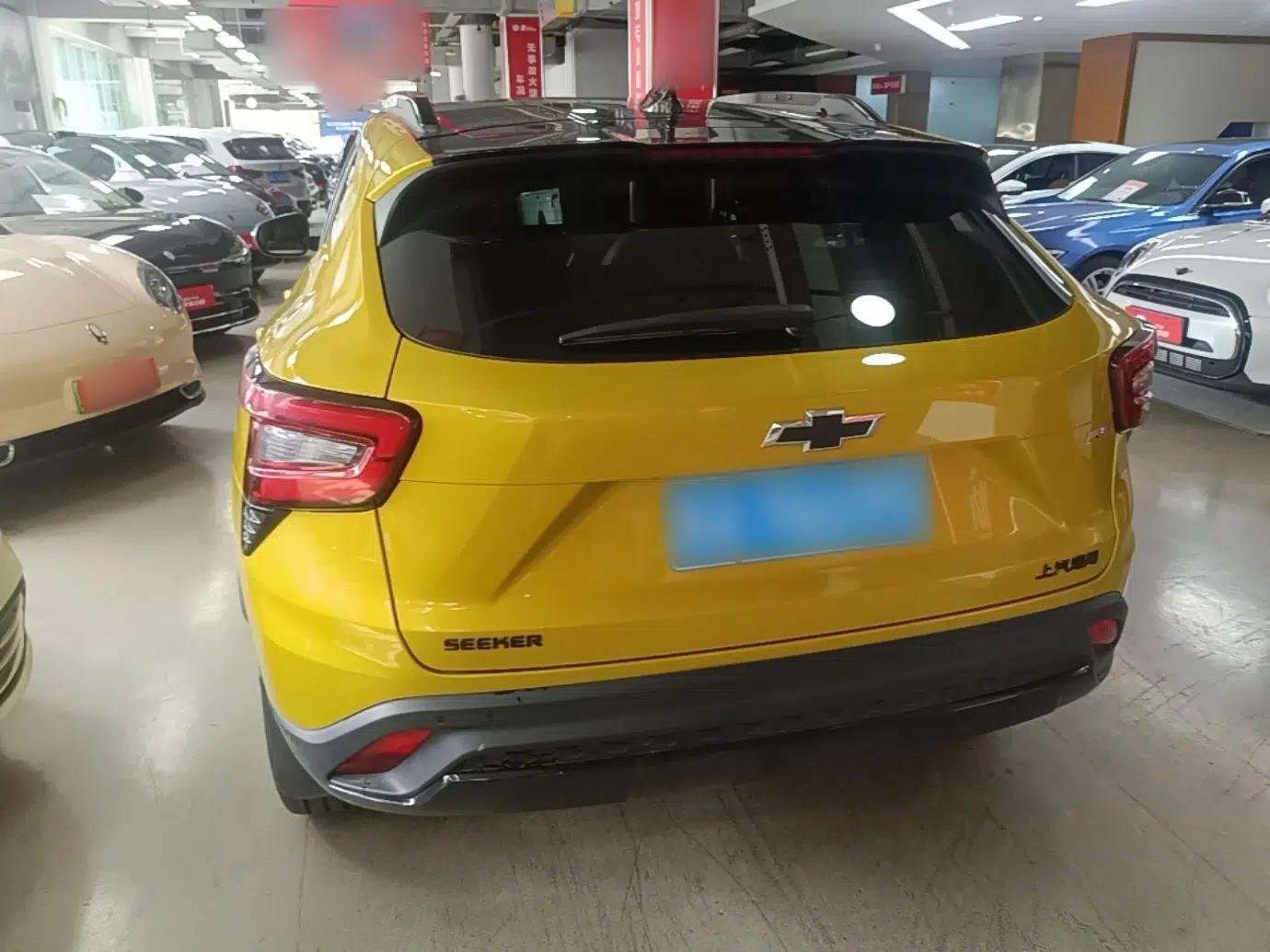Chevrolet Seeker 2022 1.5T CVT RS Bee Wave Edition — миниатюра 5