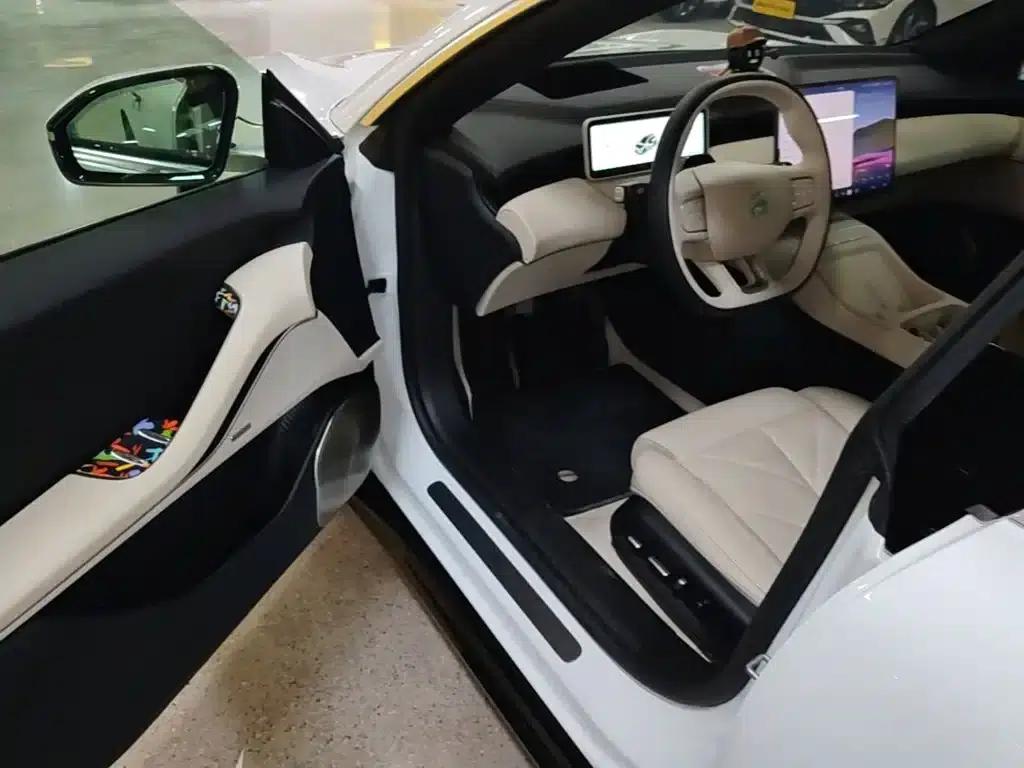 NIO ET5T 2025 75kWh Touring — миниатюра 16