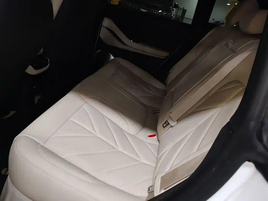 NIO ET5T 2025 75kWh Touring — миниатюра 17
