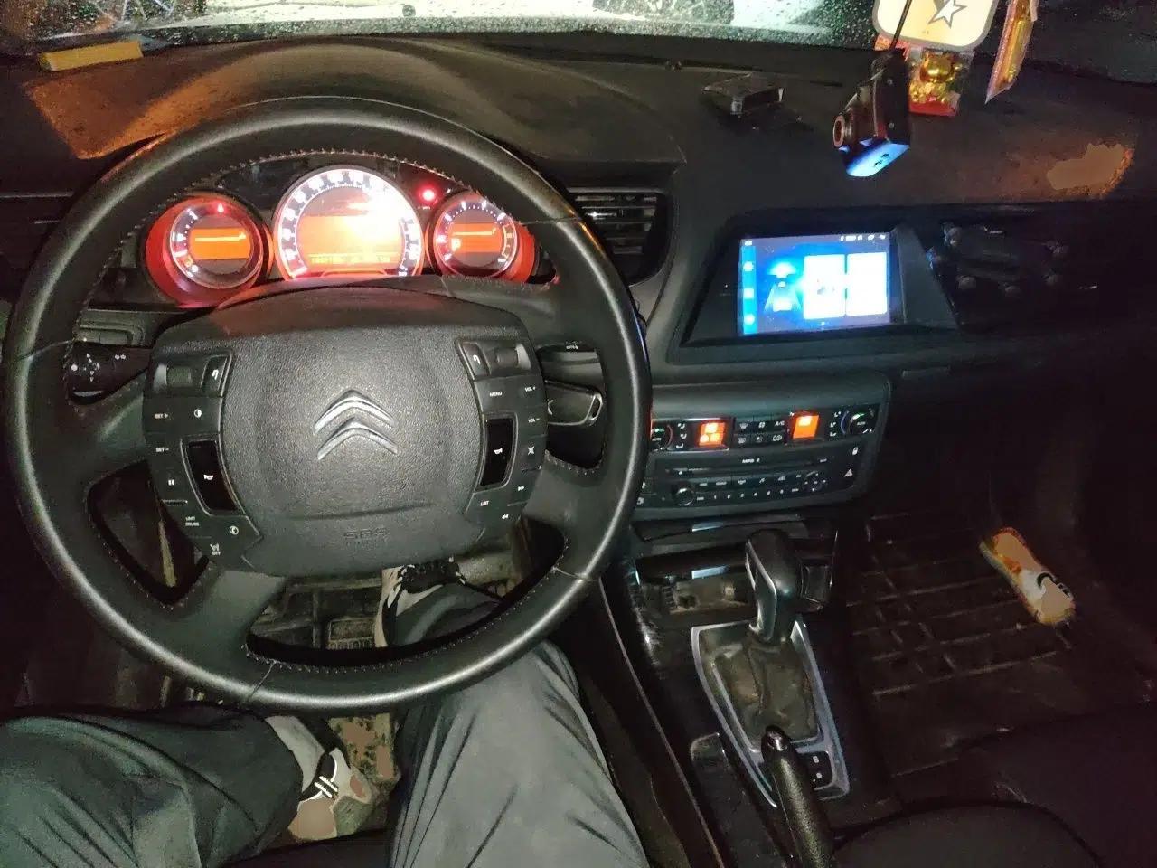Citroen C5 2013 2.0L Automatic Luxury Model — миниатюра 9