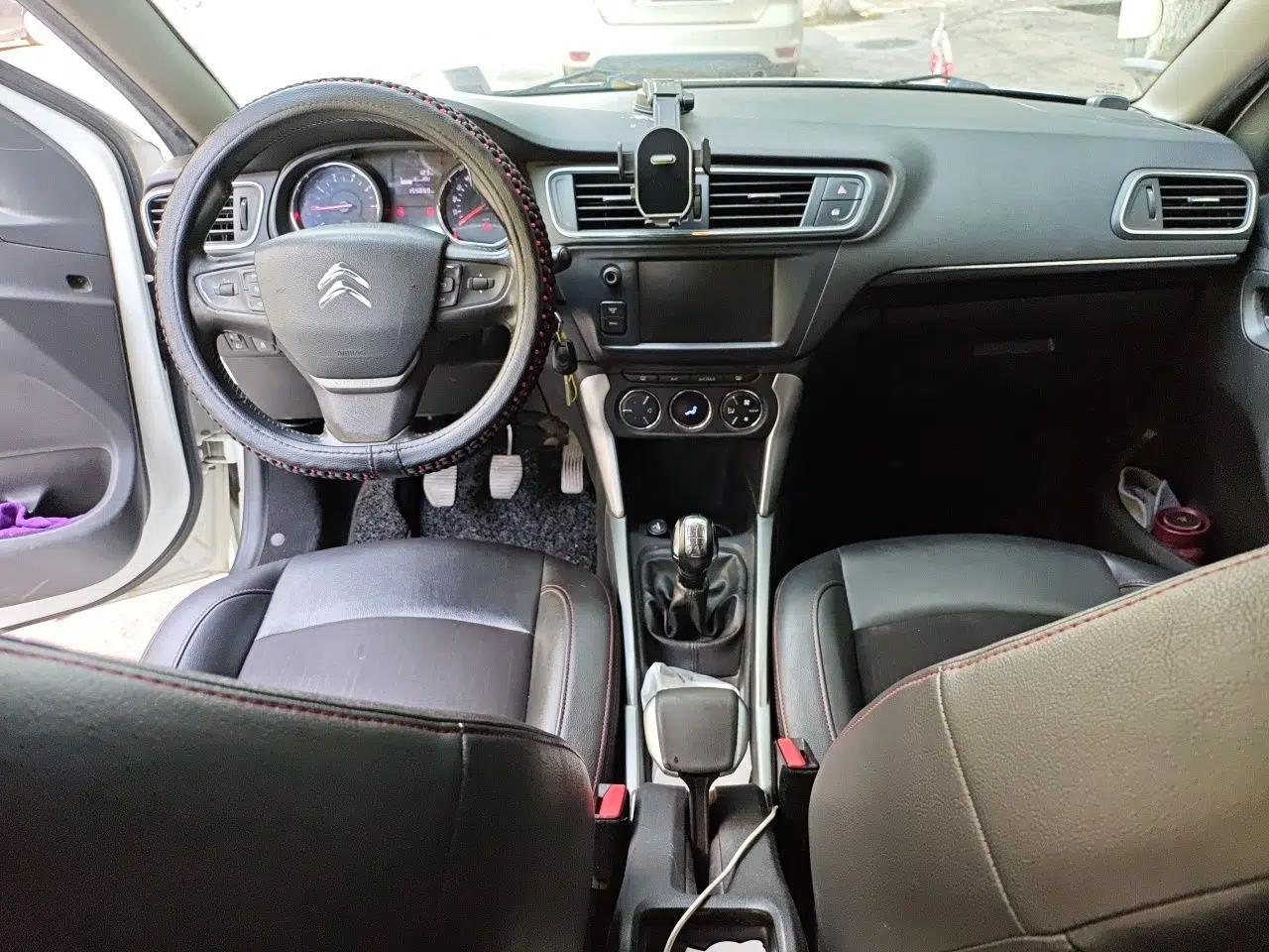 Citroen C3-XR 2015 1.6L Manual Pioneer Model — миниатюра 9