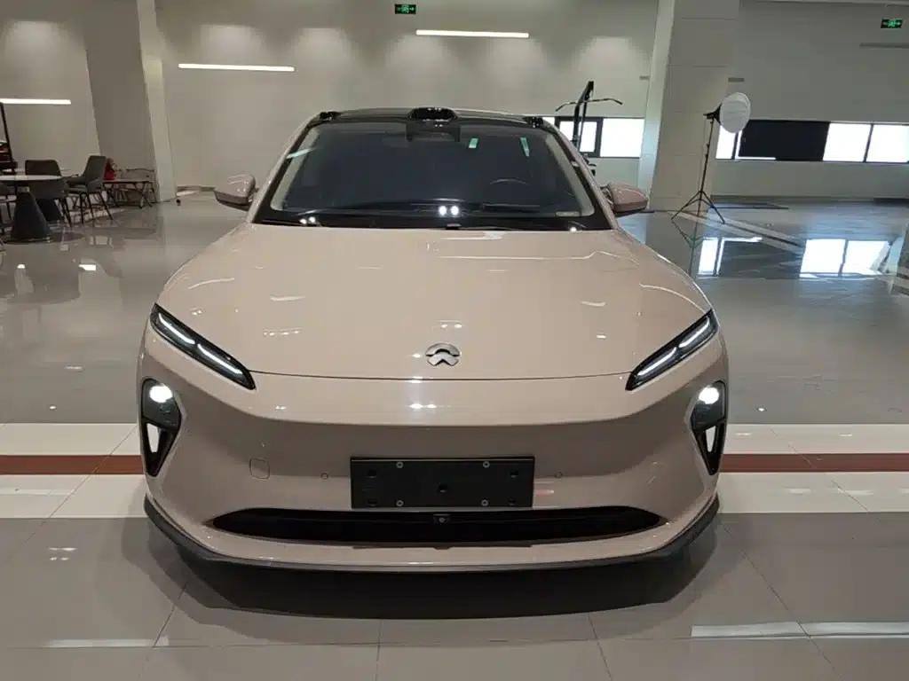 NIO ET5 2022 model 75kWh — миниатюра 3