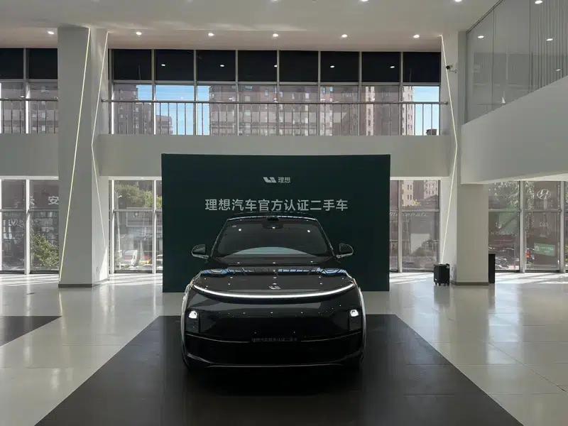 Li Auto L8 2025 Ultra Intelligent Renewal Edition — миниатюра 8