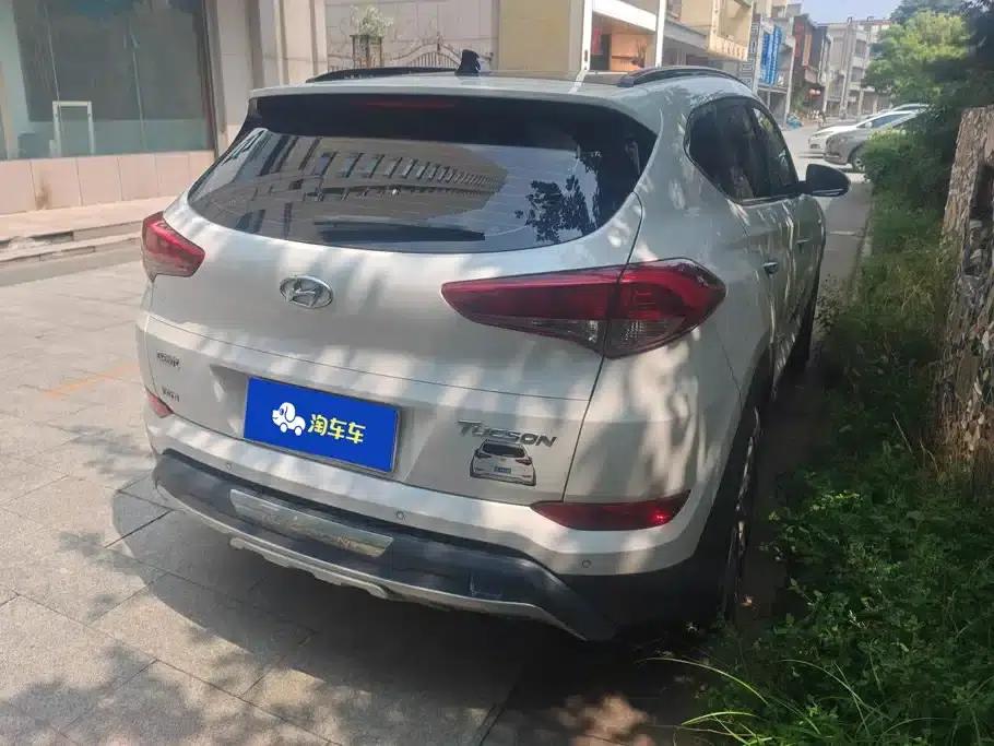 Tucson 2015 1.6T Dual-Clutch Two-Wheel Drive Intelligent Model — миниатюра 3