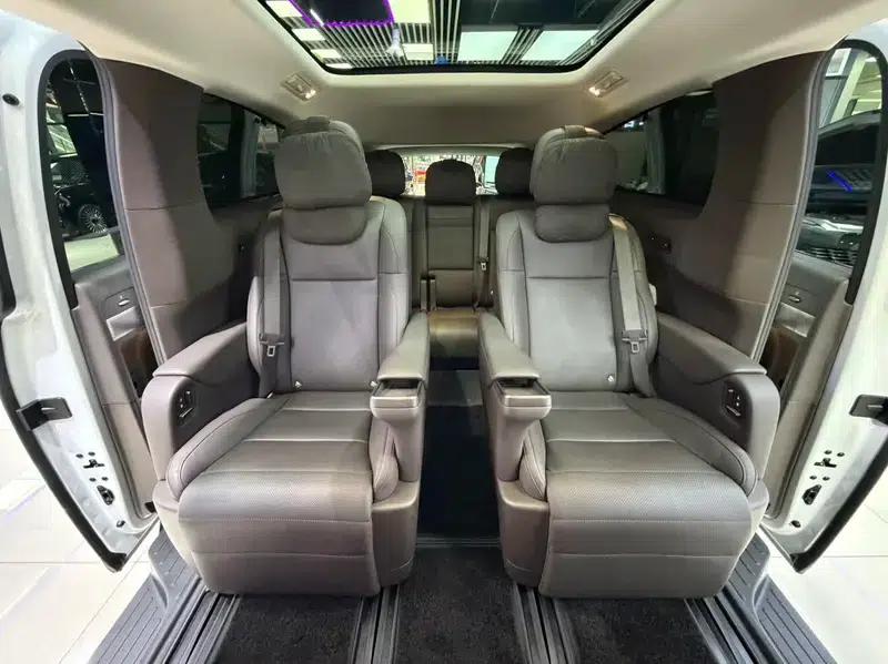 Li Auto MEGA 2024 Ultra Edition — миниатюра 15