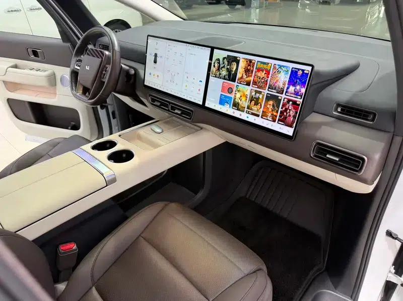 Li Auto MEGA 2024 Ultra Edition — миниатюра 9