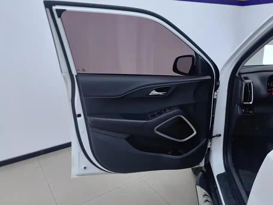 Beijing Hyundai ix35 2019 2.0L Automatic 2WD Smart & Enjoy Edition (National VI Emission Standard) — миниатюра 7