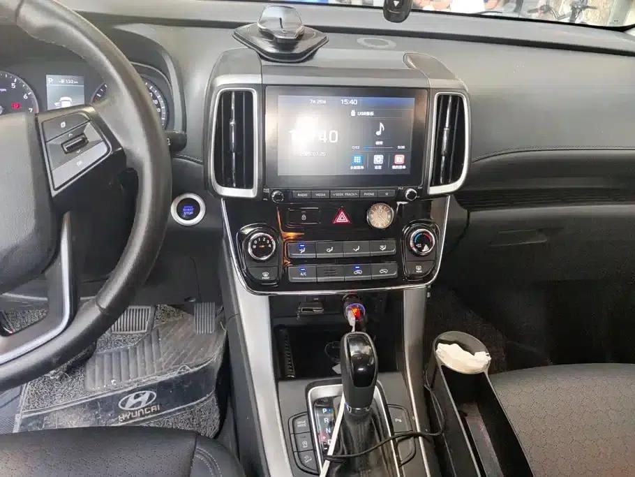 Beijing Hyundai ix35 2020 2.0L Automatic 2WD Smart & Enjoy Edition — миниатюра 13
