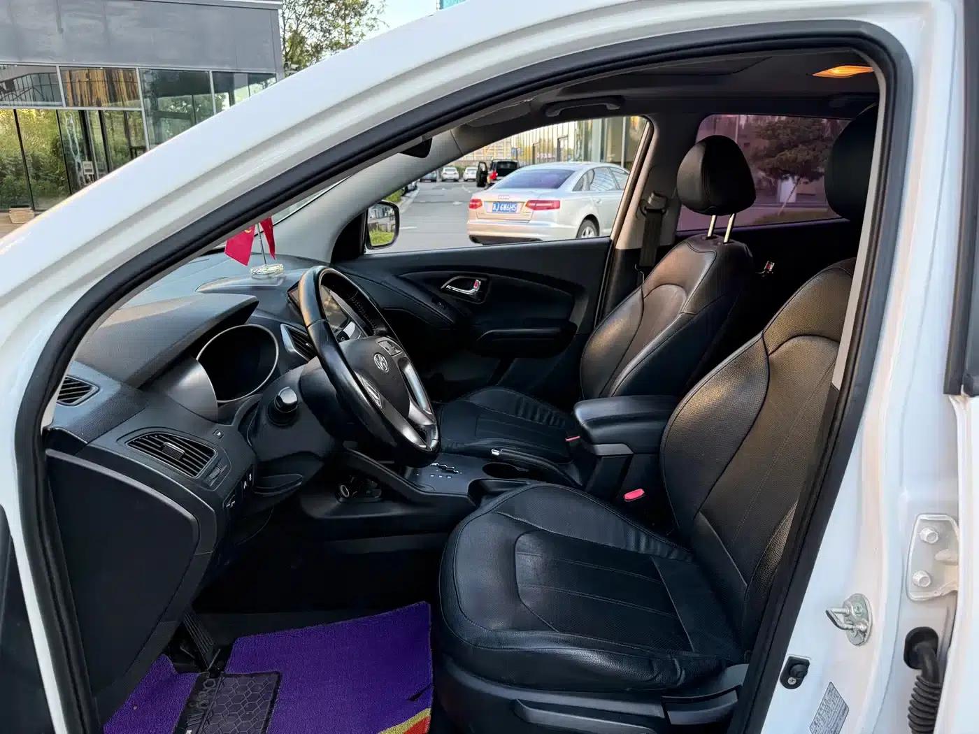 Beijing Hyundai ix35 2013 2.0L Automatic 2WD Smart GLS (National IV Emission Standard) — миниатюра 5