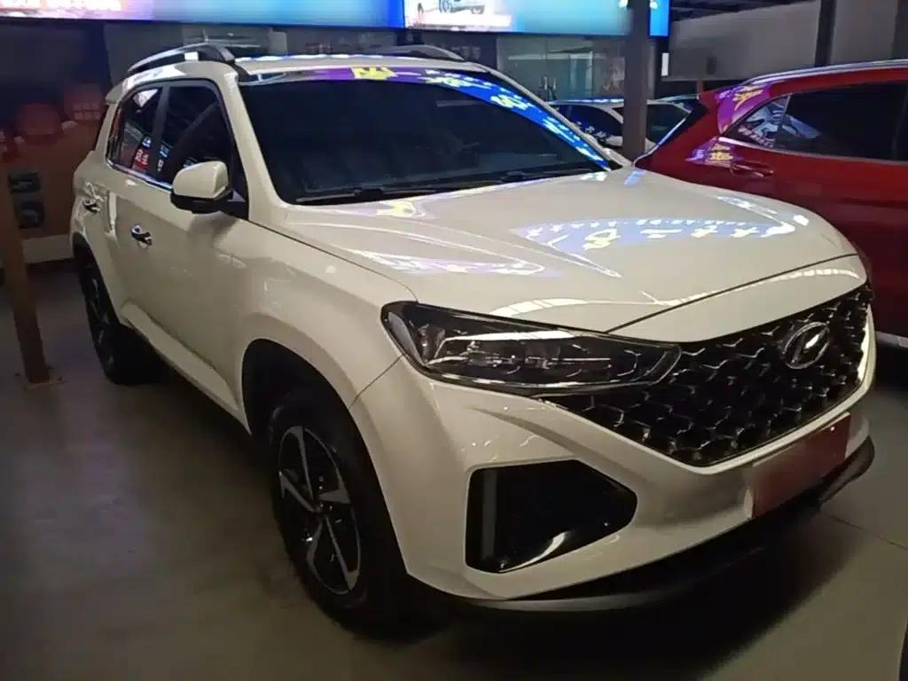 Beijing Hyundai ix35 2021 2.0L Automatic 2WD GLS Leading Edition — миниатюра 4