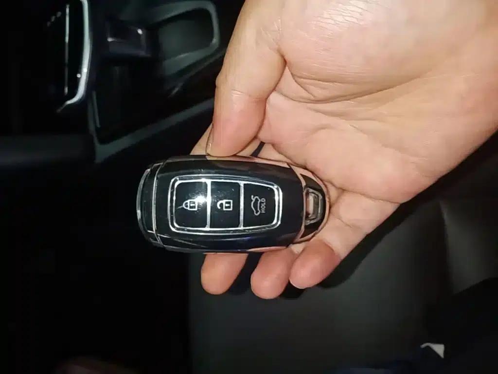 Beijing Hyundai ix35 2021 2.0L Automatic 2WD GLS Leading Edition — миниатюра 9