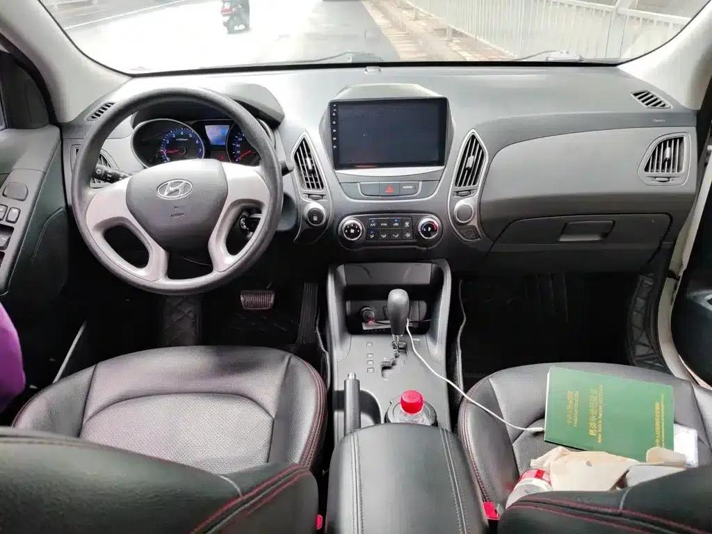 Beijing Hyundai ix35 2015 2.0L Automatic 2WD Comfort Model (National V Emission Standard) — миниатюра 6
