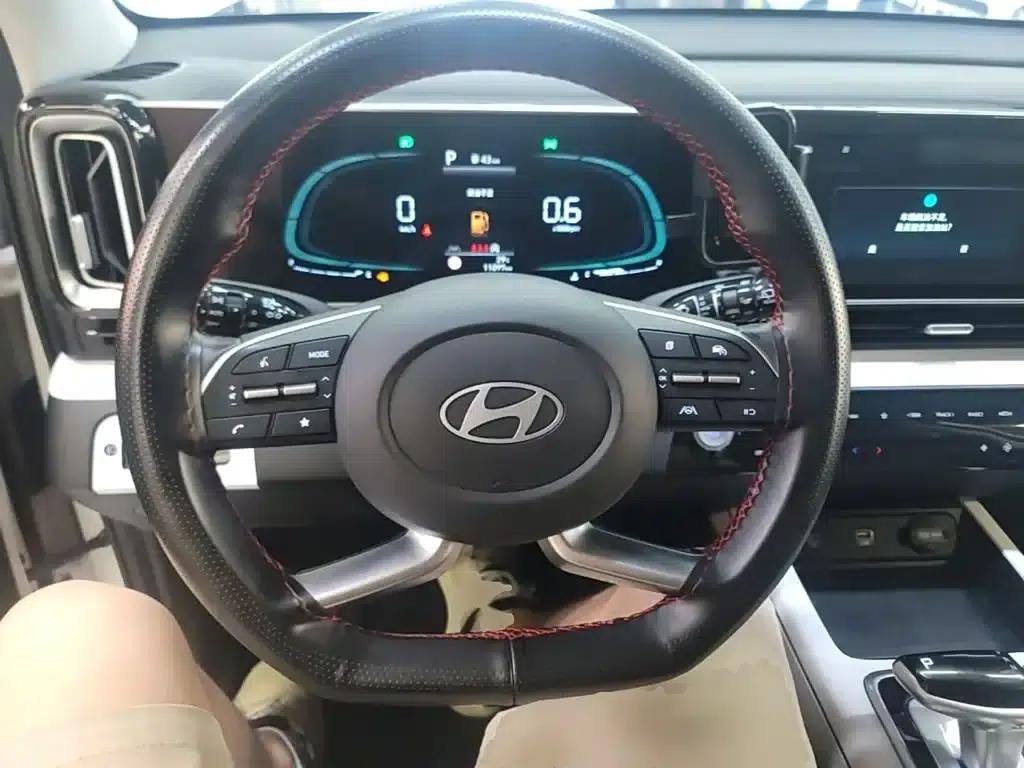 Beijing Hyundai ix35 2023 Model 2.0L Luxury Edition DLX — миниатюра 11