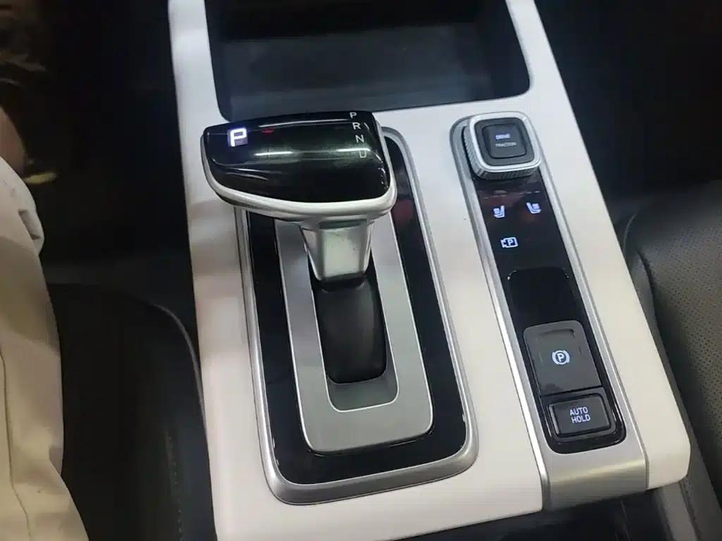 Beijing Hyundai ix35 2023 Model 2.0L Luxury Edition DLX — миниатюра 14