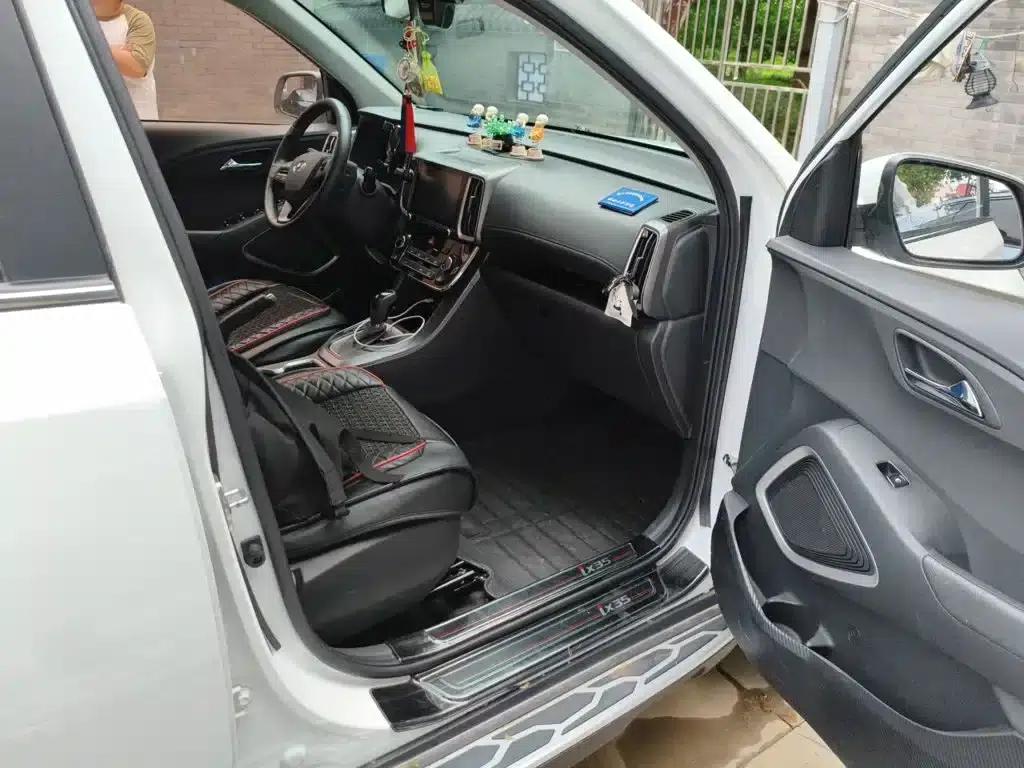 Beijing Hyundai ix35 2019 2.0L Automatic 2WD Smart & Enjoy Edition (National V Emission Standard) — миниатюра 20