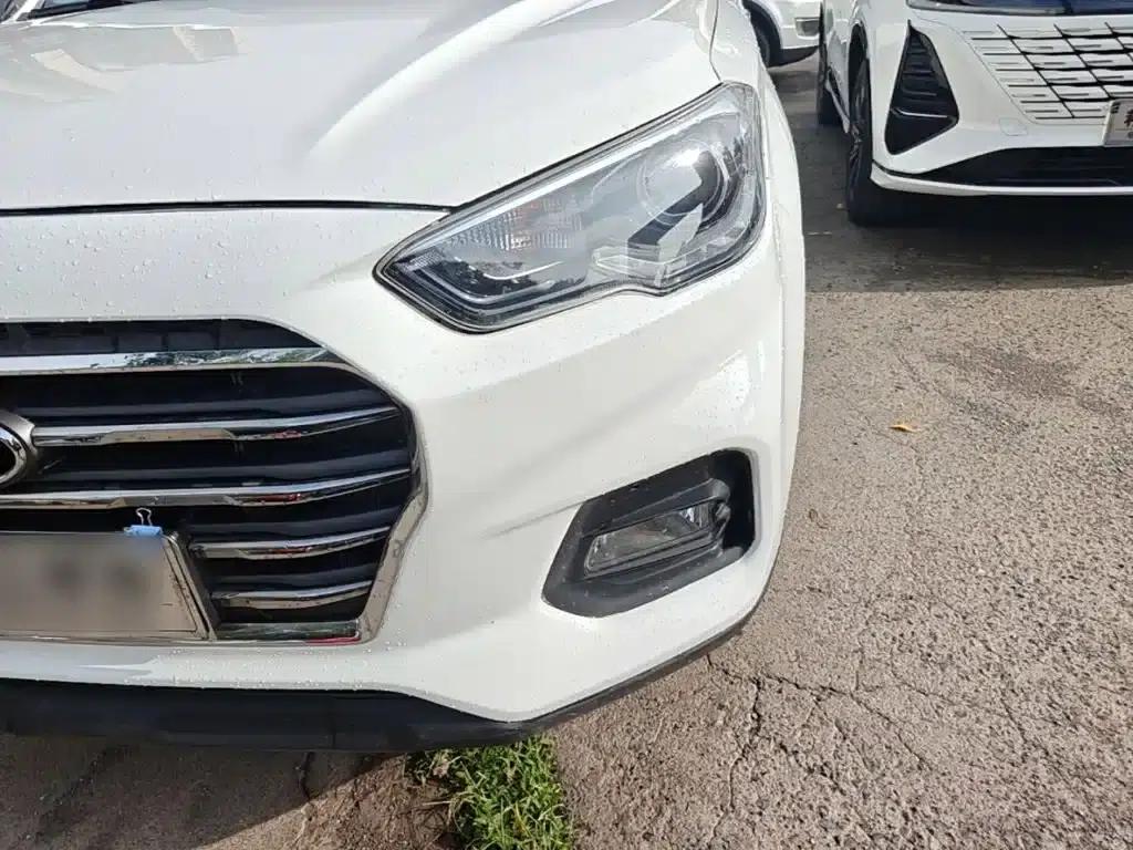 Beijing Hyundai ix35 2018 2.0L Automatic 2WD Smart & Enjoy Edition — миниатюра 24
