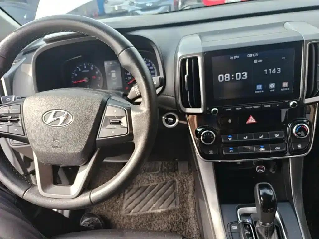 Beijing Hyundai ix35 2018 2.0L Automatic 2WD Smart & Enjoy Edition — миниатюра 10
