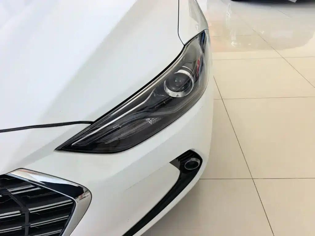 Hyundai Elantra 2019 1.4T Dual-Clutch Dynamic & Vitality Edition — миниатюра 24