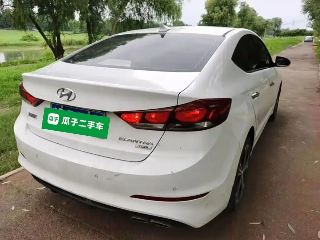 Hyundai Elantra 2018 1.4T Dual-Clutch Dynamic & Vitality Edition — миниатюра 7