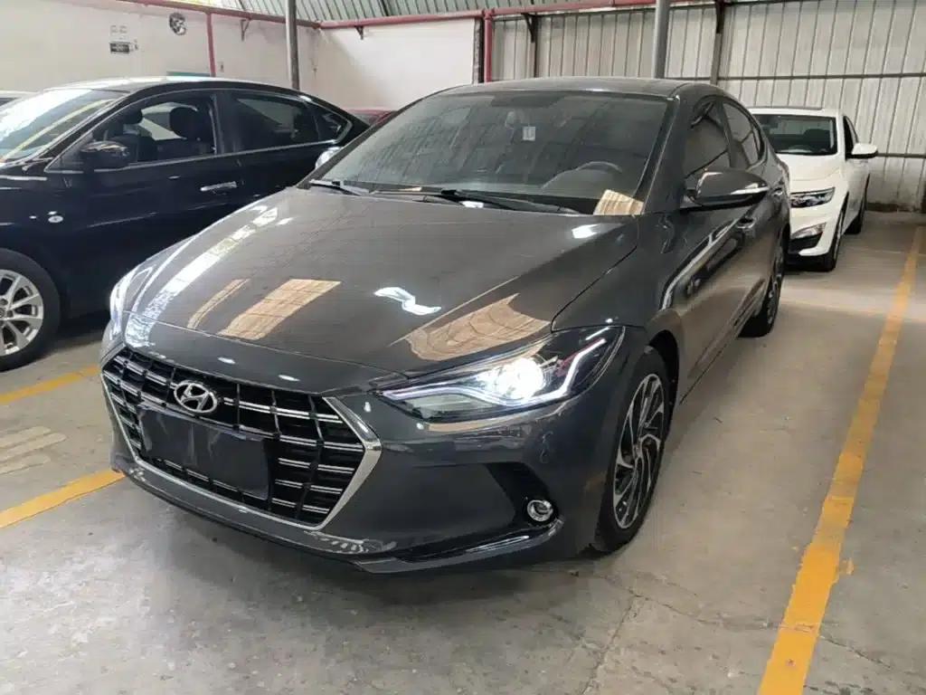 Hyundai Elantra 2019 1.5L CVT Smart Elite Edition — миниатюра 2