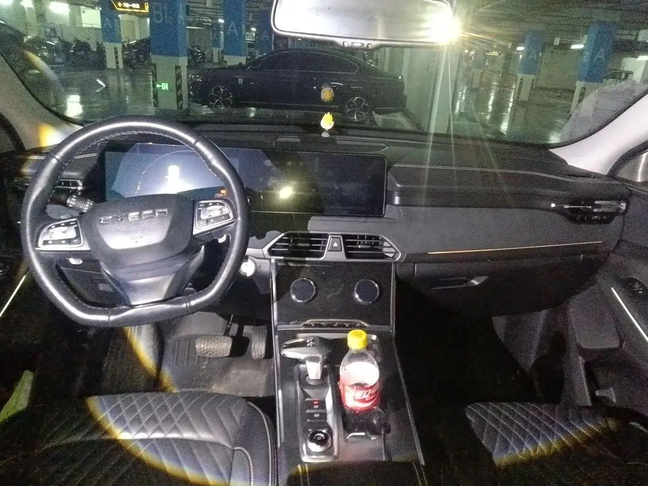 EXEED Lingyun 2023 400T Four-Wheel Drive Star Prestige Edition — миниатюра 9