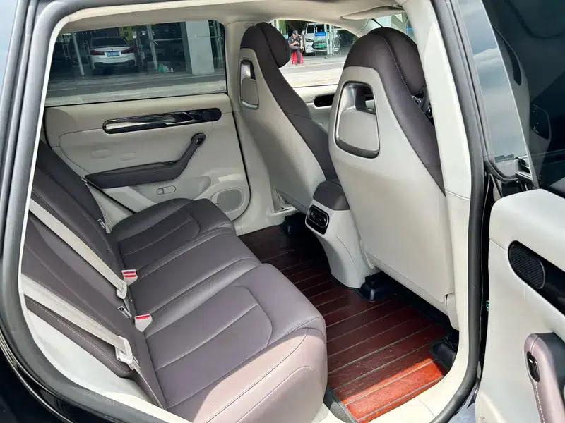 Leapmotor C11 2023 Range Extended Electric 200 Comfort Edition — миниатюра 19