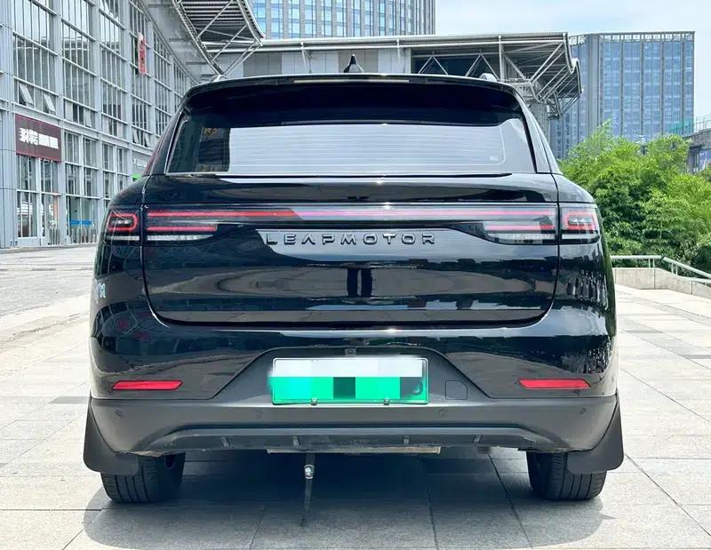 Leapmotor C11 2023 Range Extended Electric 200 Comfort Edition — миниатюра 5