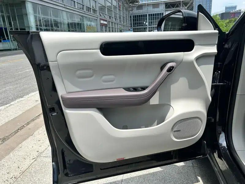 Leapmotor C11 2023 Range Extended Electric 200 Comfort Edition — миниатюра 7
