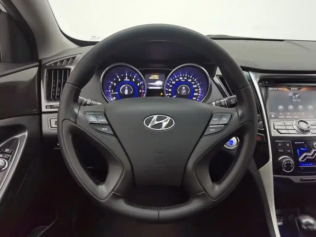Sonata 2013 2.4L Automatic Leading Edition (China IV Emission Standard) — миниатюра 11