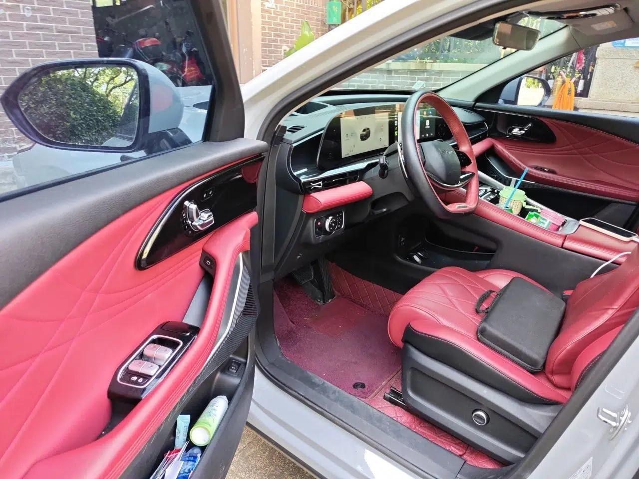 EXEED Stellar 2023 400T Four-Wheel Drive Deluxe Edition — миниатюра 16