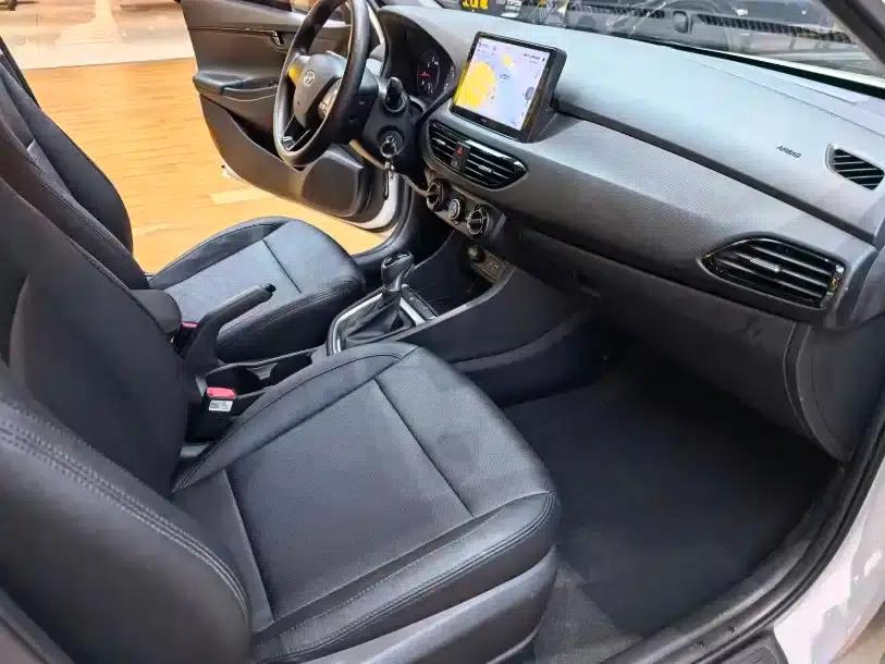 Hyundai Elantra 2020 1.6L Automatic GL Edition — миниатюра 6
