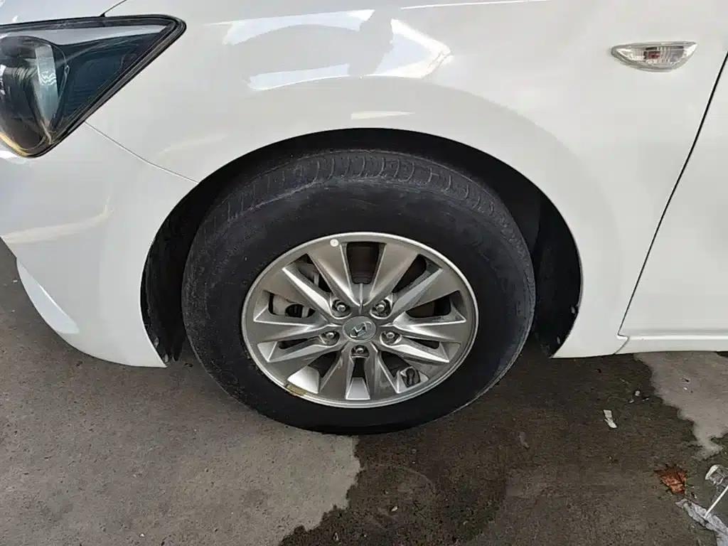 Hyundai Elantra 2018 1.6L Automatic GL (National VI Emission Standard) — миниатюра 23