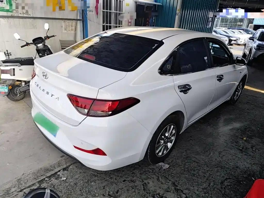 Hyundai Elantra 2018 1.6L Automatic GL (National VI Emission Standard) — миниатюра 7