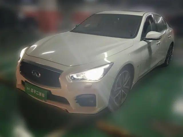 Infiniti Q50 2014 3.7L Luxury Sport Edition