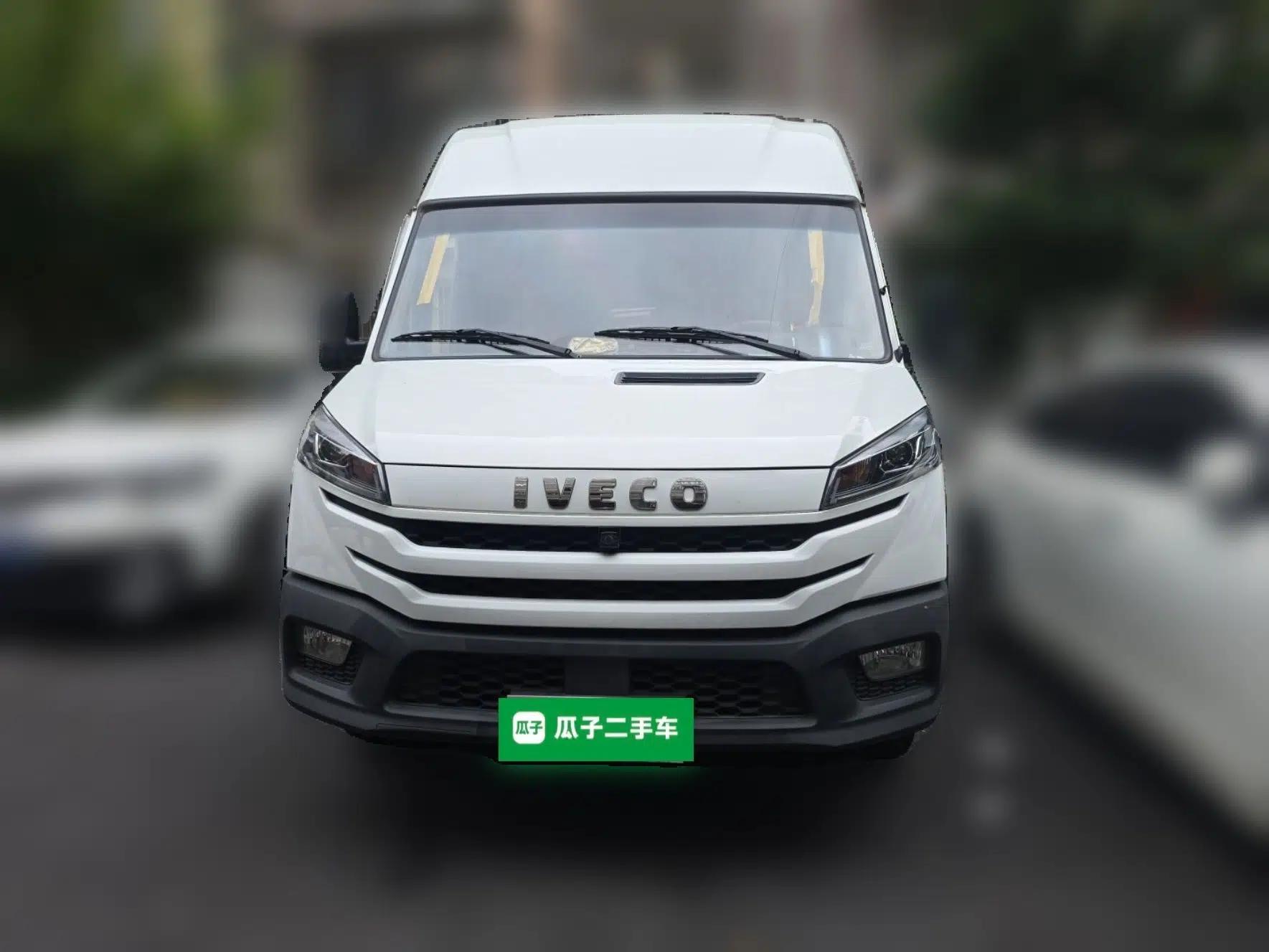 Iveco Daily Manual 6-seat 2.5T diesel — миниатюра 2