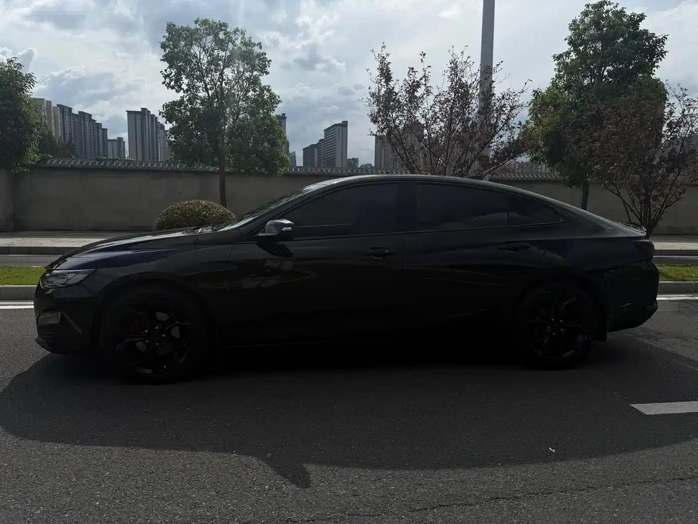 2021 Chevrolet Malibu XL Redline 550T Automatic Sharp Edition — миниатюра 4