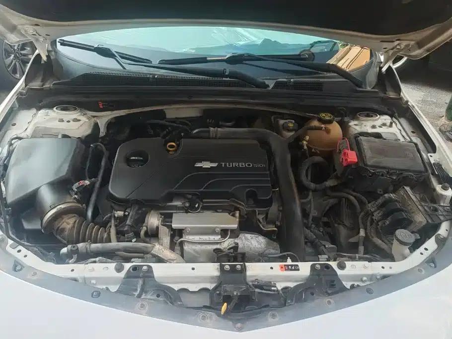 Chevrolet Malibu XL 2016 1.5T Dual-Clutch Elite Edition — миниатюра 10