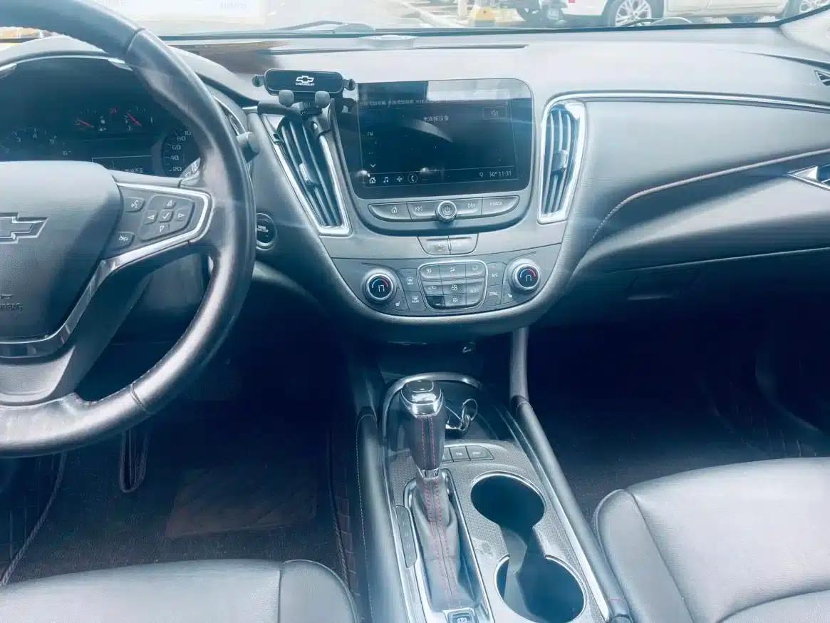 2019 Chevrolet Malibu XL Redline 550T Automatic Sport Edition — миниатюра 6