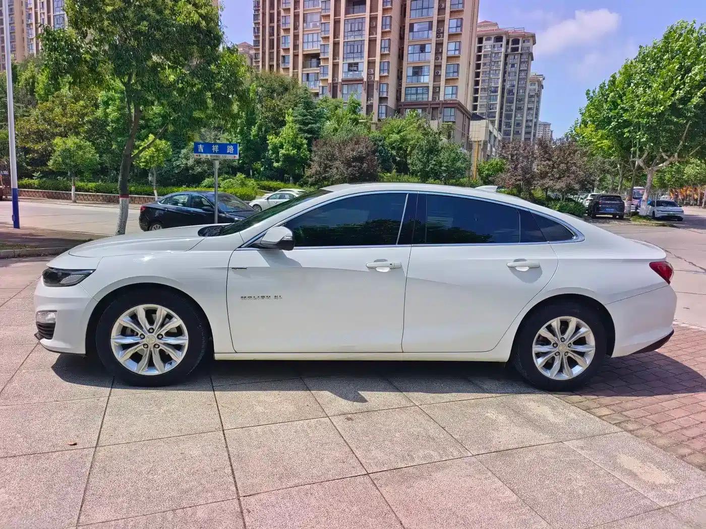 2022 Chevrolet Malibu XL 535T Automatic Sharp Edition — миниатюра 3