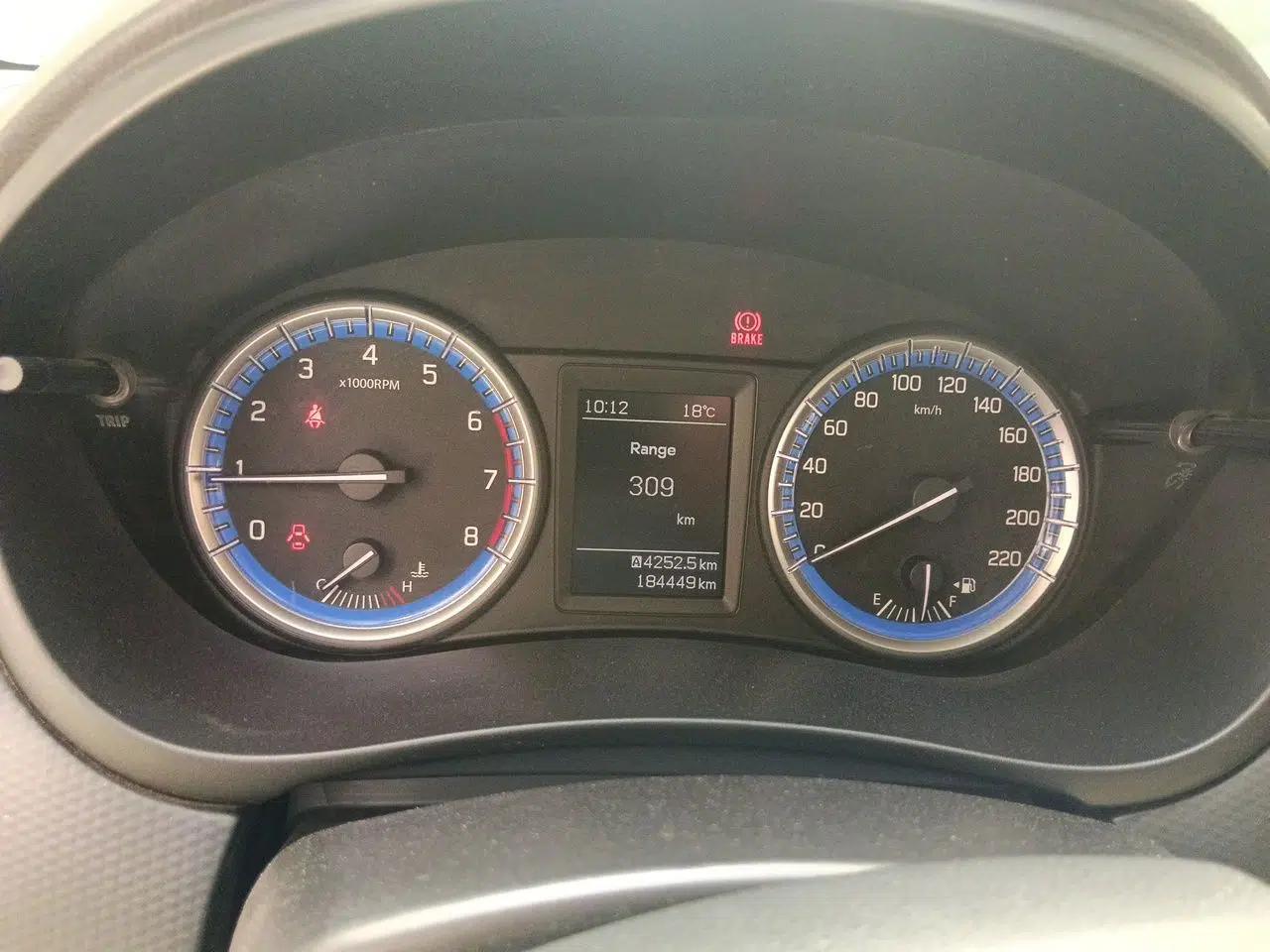 Suzuki S-Cross 2014 1.6L Manual Two-Wheel Drive Elite Model — миниатюра 11