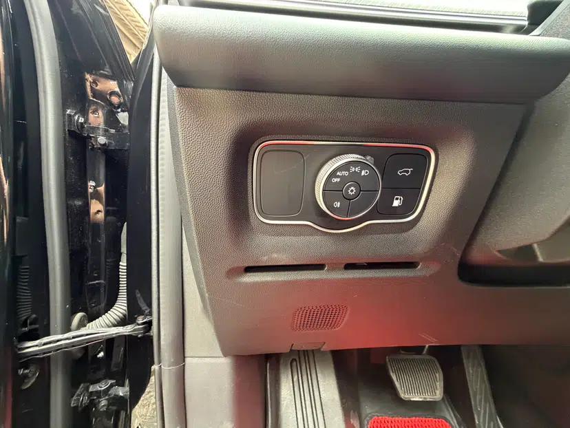 Chery Fengyun T9 2025 120 Long-Range Luxury Version 7 Seats Lithium Iron Phosphate — миниатюра 41