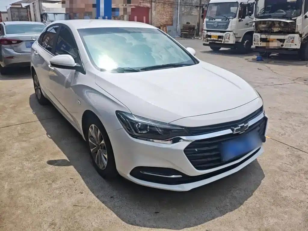 Chevrolet Cruze 2020 320 Automatic Enjoy Edition — миниатюра 3