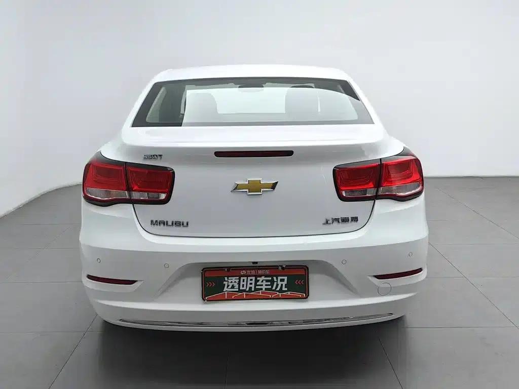 2017 Chevrolet Malibu 1.5T Automatic Luxury Edition — миниатюра 4