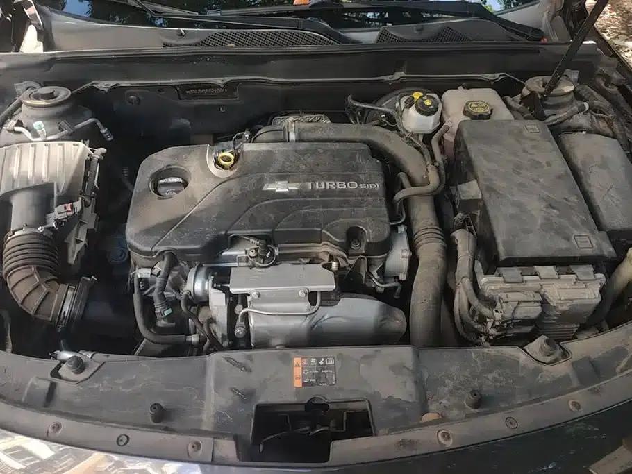 2018 Chevrolet Malibu 530T Automatic Luxury Edition — миниатюра 10
